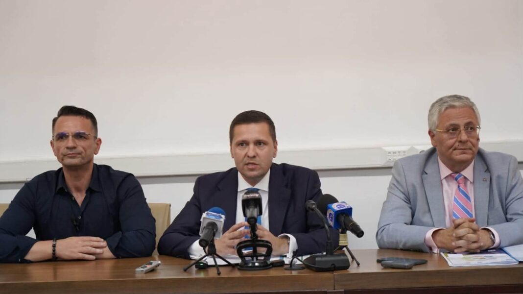 DÂMBOVIȚA, INVESTIȚII