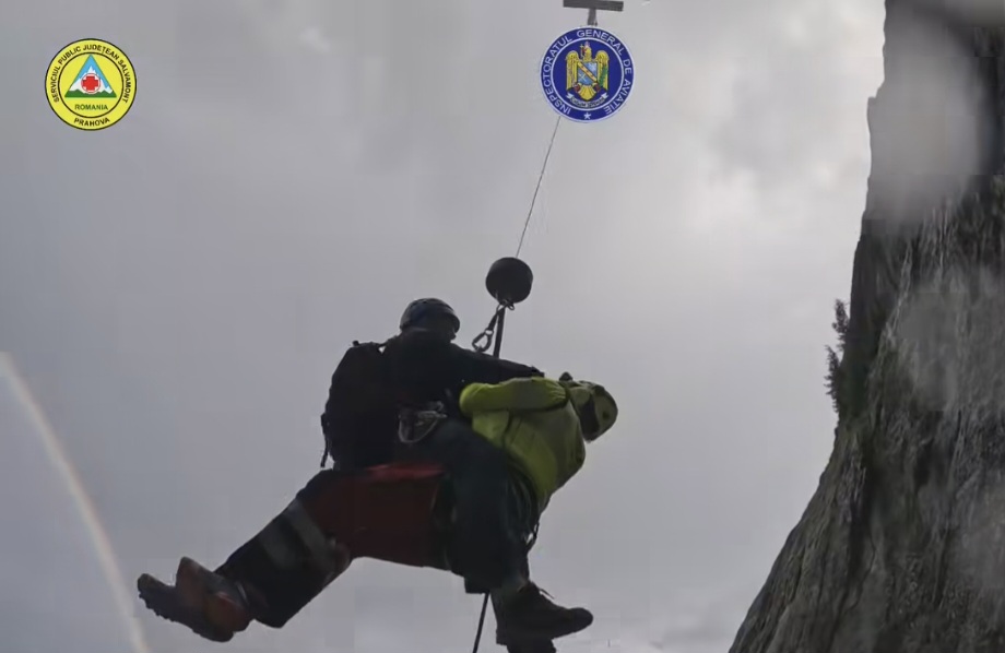 SALVARE SPECTACULOASĂ ÎN BUCEGI