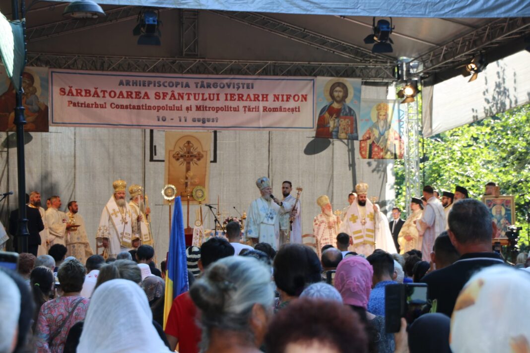 Sfânta Liturghie în cinstea Sfântului Ierarh Nifon